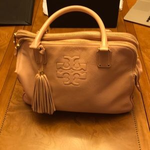 Tory Burch puras